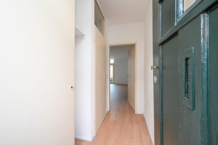 Photo 12 of Eliza Dorusstraat 56