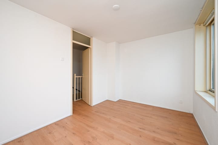 Photo 20 of Eliza Dorusstraat 56