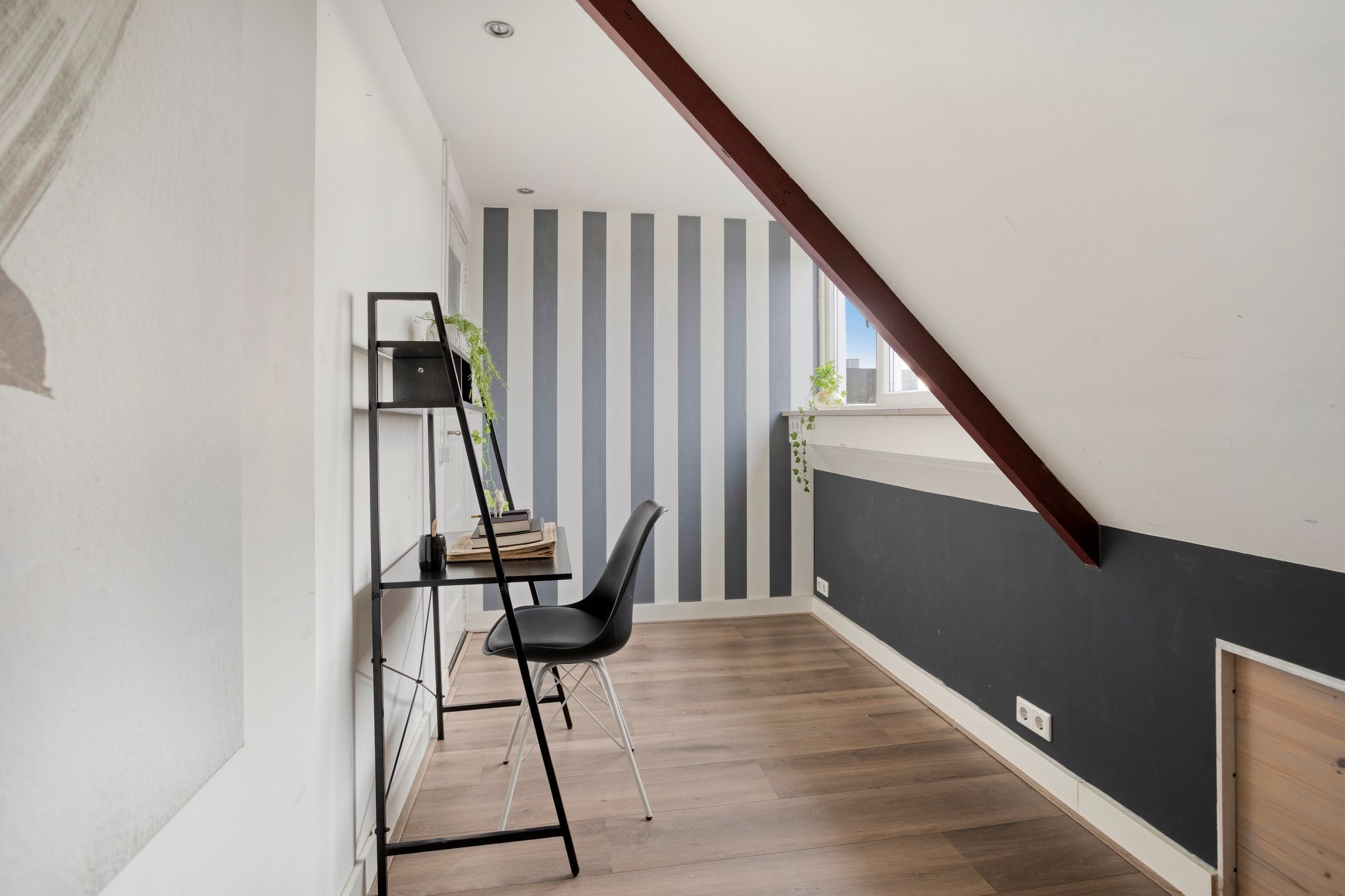 Foto 33 van Waldeck-Pyrmontstraat 10-B