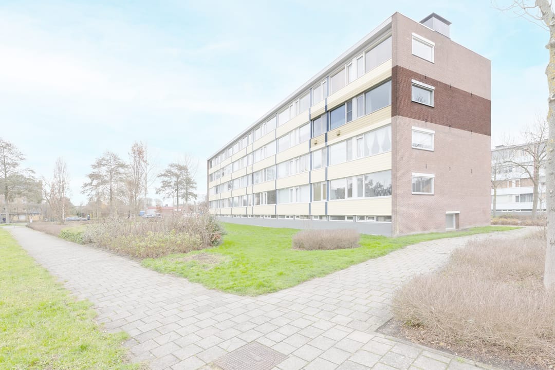 Photo 1 of Van IJsendijkstraat 48