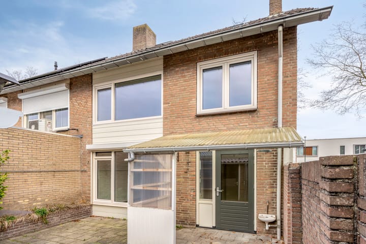 Photo 32 of Hertog Janstraat 1