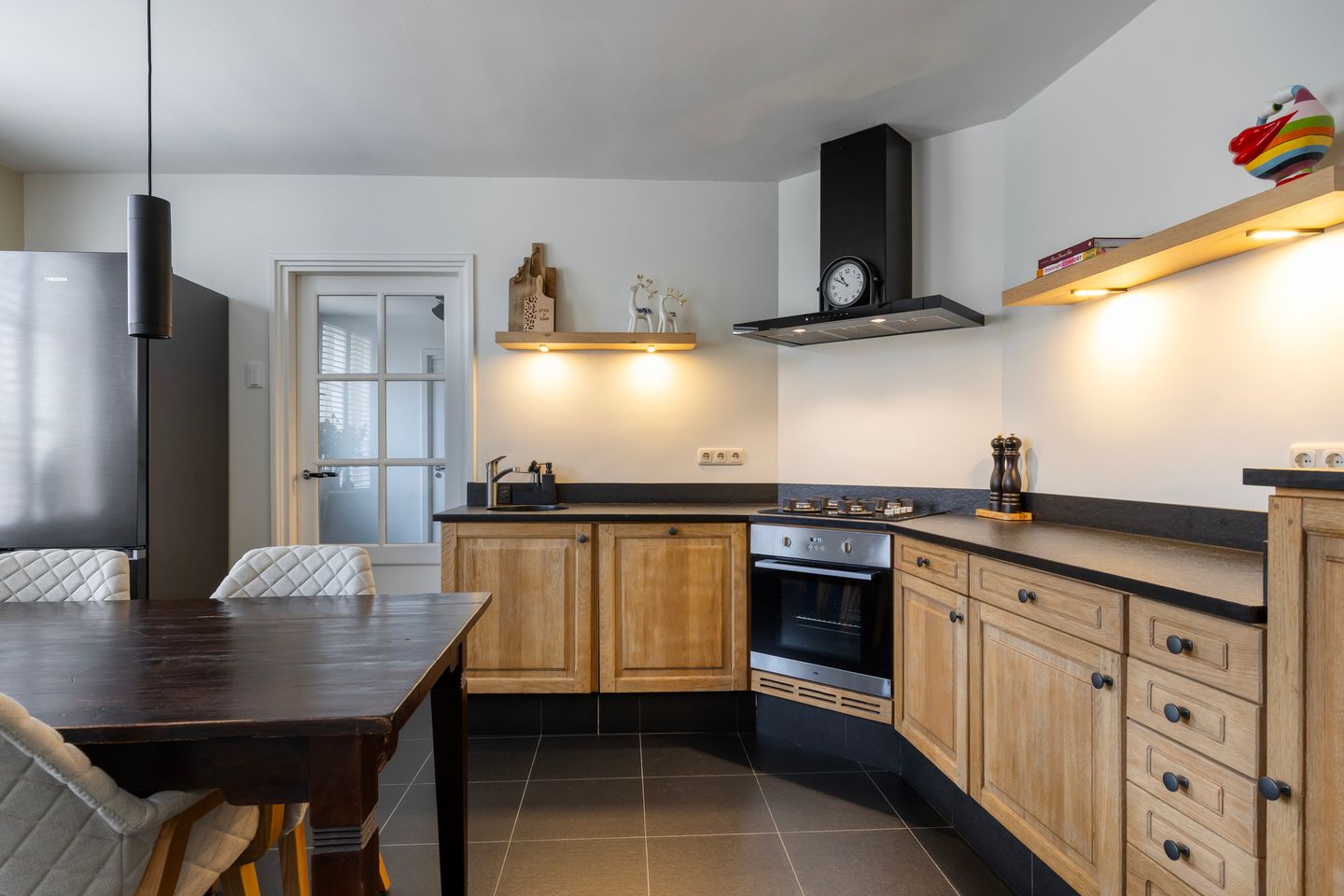 Photo 19 of Holstraat 7