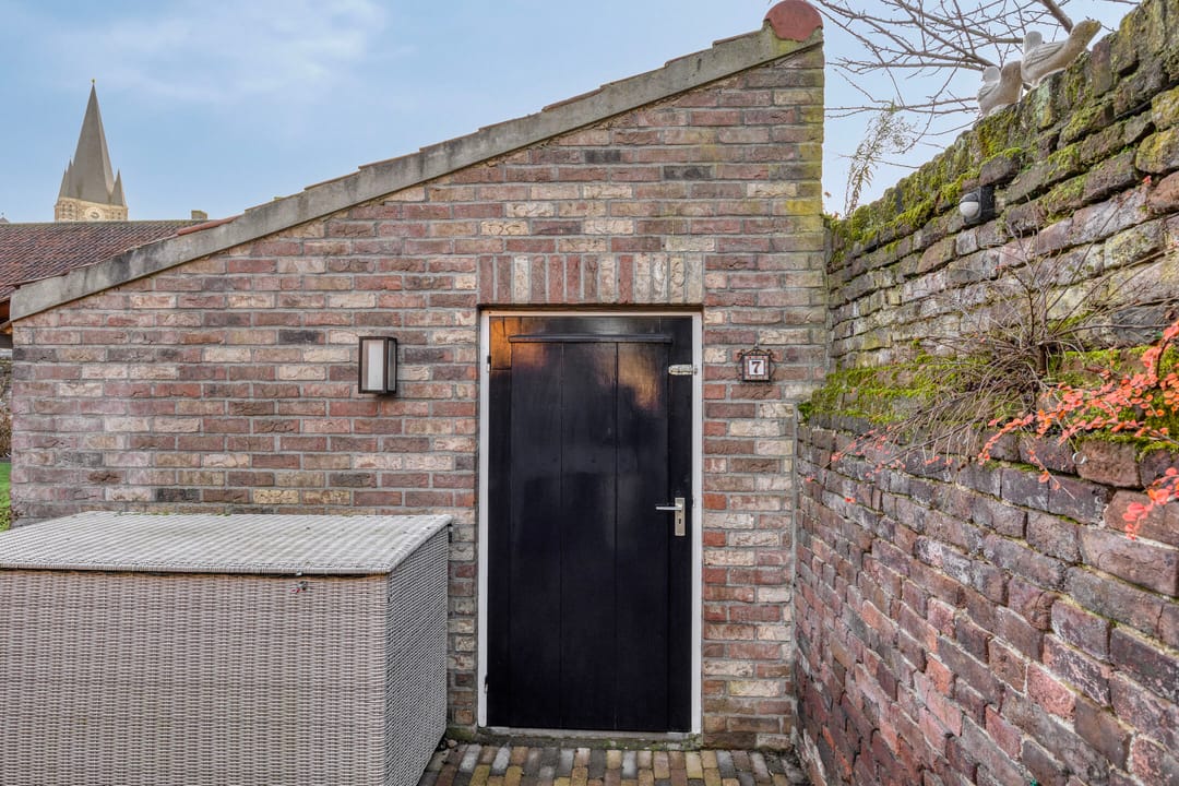 Photo 47 of Holstraat 7