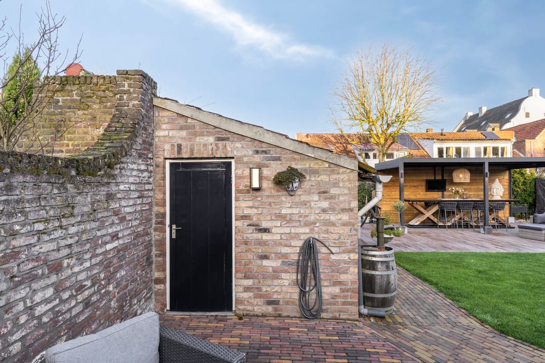 Photo 52 of Holstraat 7