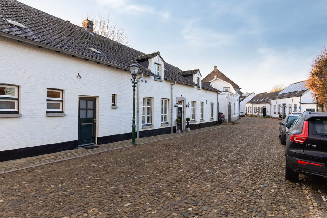 Photo 71 of Holstraat 7