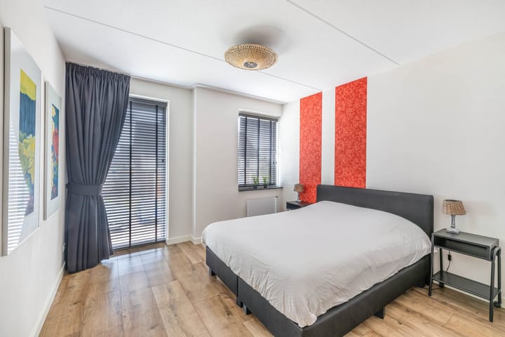 Photo 13 of Cornelis Lelyhage 1