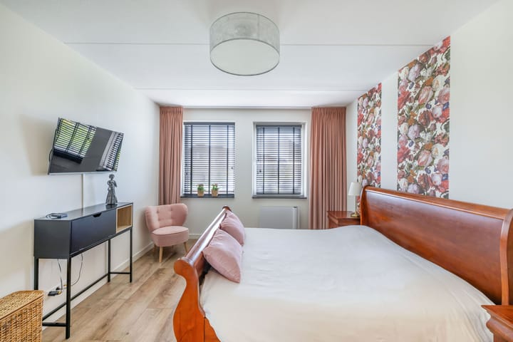 Photo 15 of Cornelis Lelyhage 1