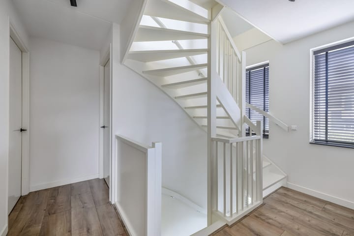 Photo 24 of Cornelis Lelyhage 1