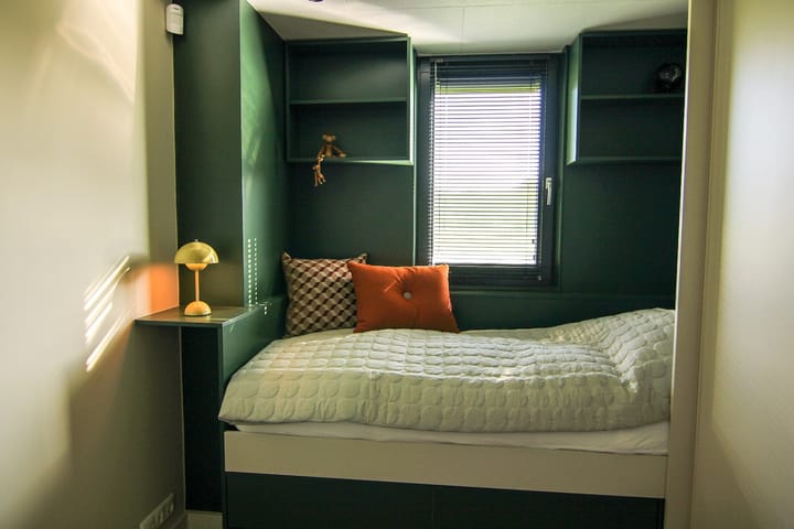 Photo 14 of De Weerd 92-D1