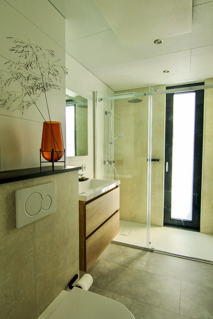 Photo 16 of De Weerd 92-D1