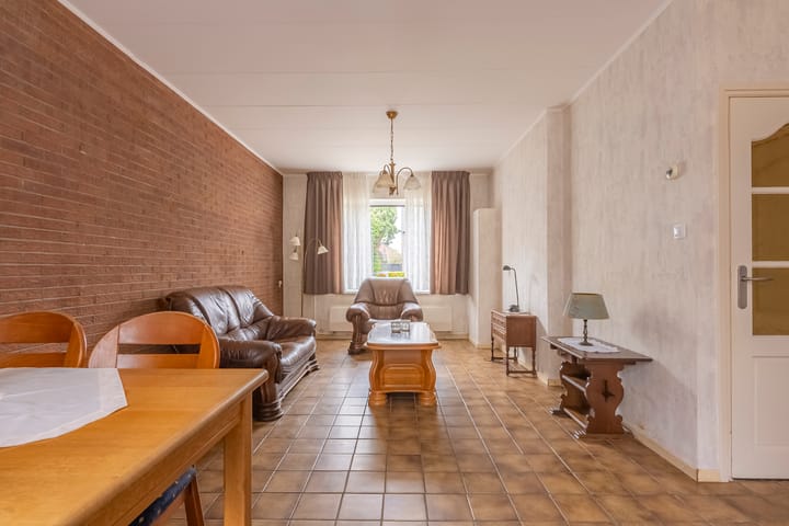 Foto 6 van Heiveldplein 26