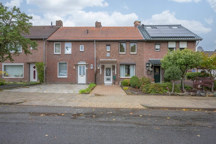 Foto 31 van Heiveldplein 26