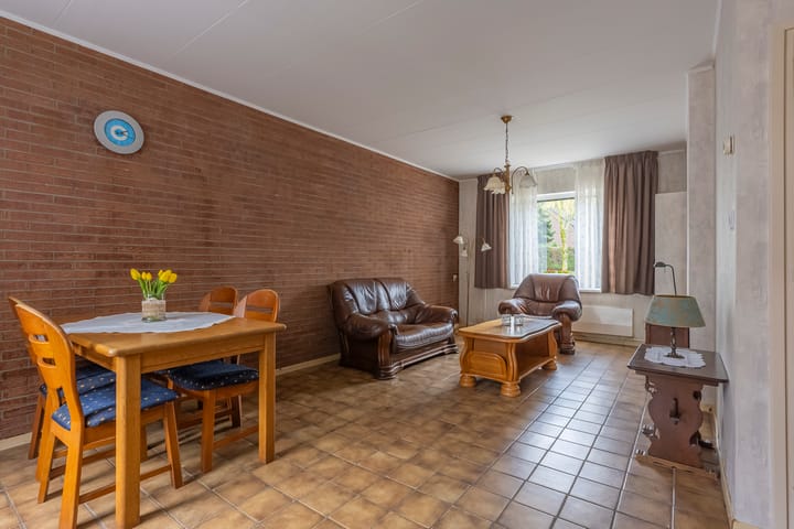 Foto 5 van Heiveldplein 26