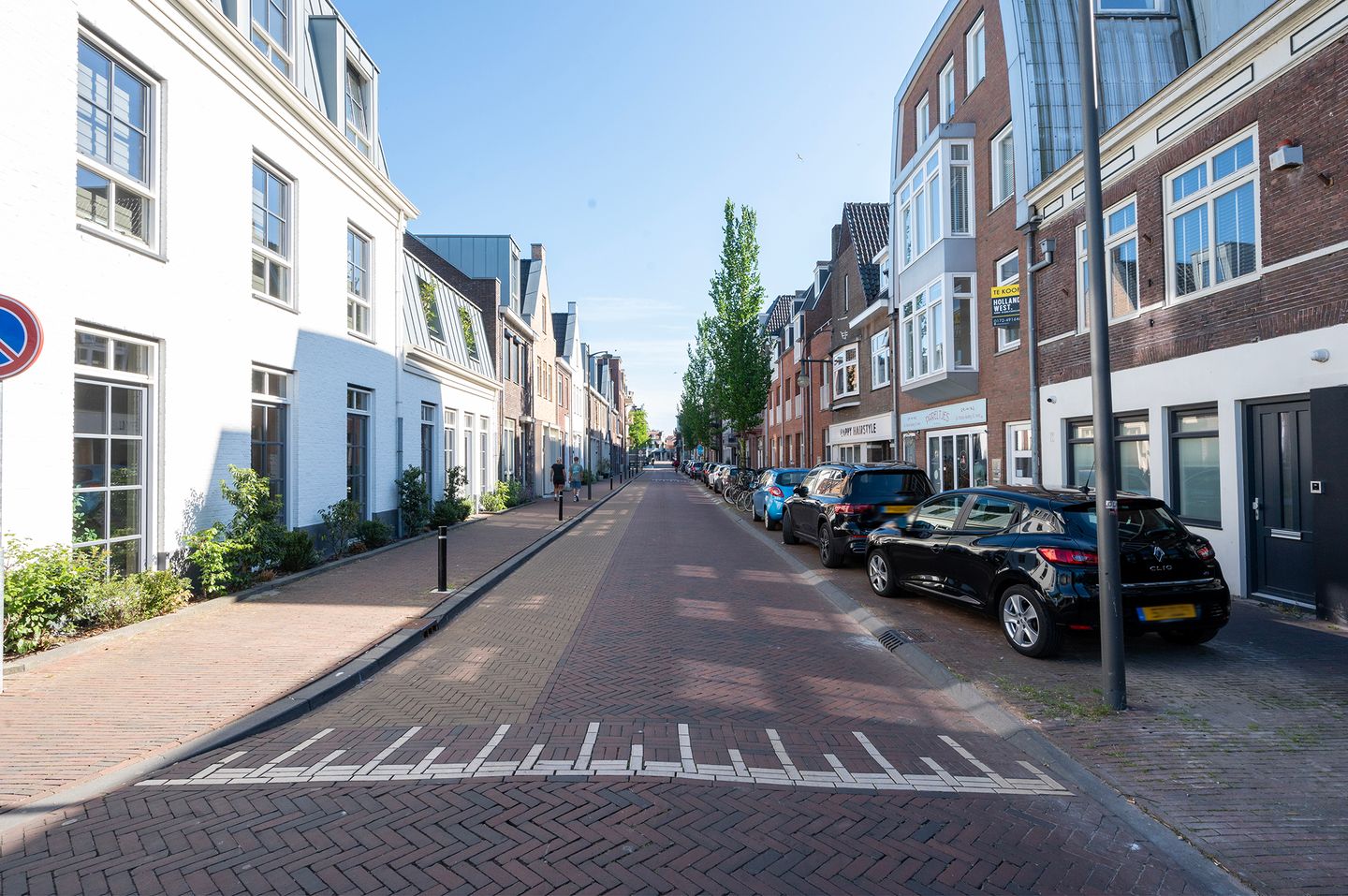 Photo 25 of Hooftstraat 75-A