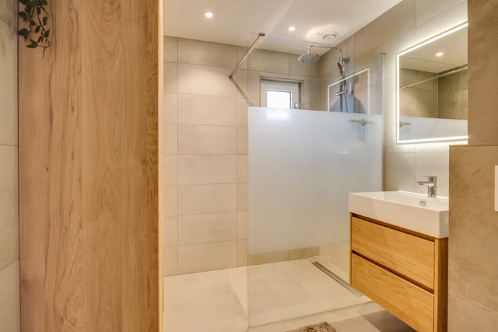 Foto 20 van Claverenbladstraat 124