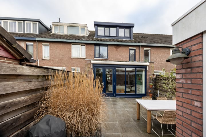 Foto 32 van Claverenbladstraat 124