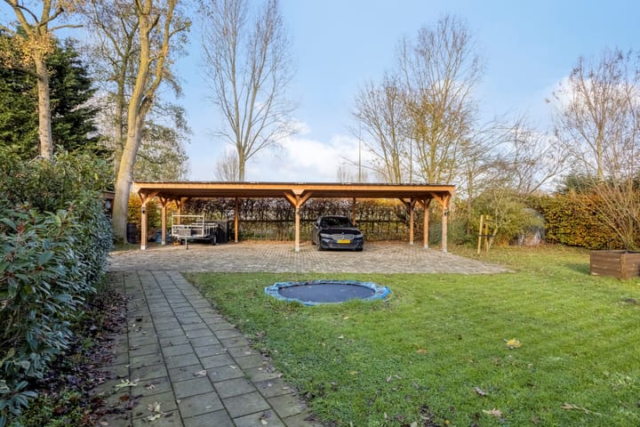 Foto 64 van Biezenstraat 7