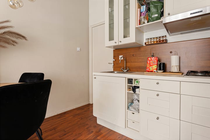 Foto 13 van Annastraat 8