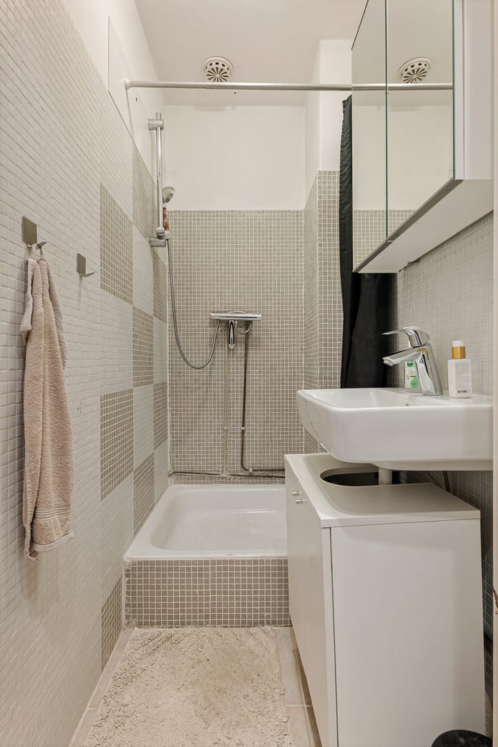 Foto 15 van Annastraat 8