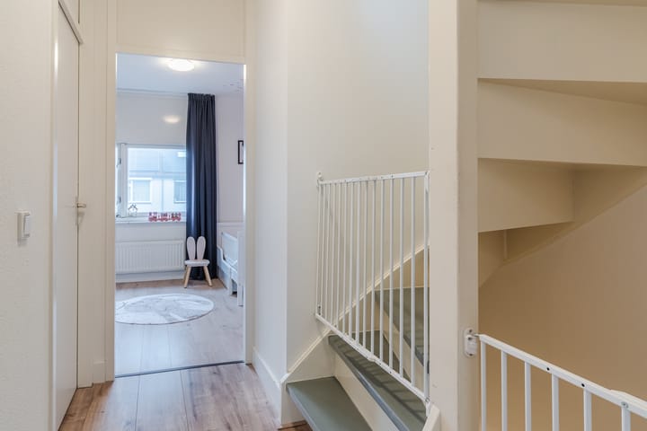 Photo 31 of Ledeackerstraat 13