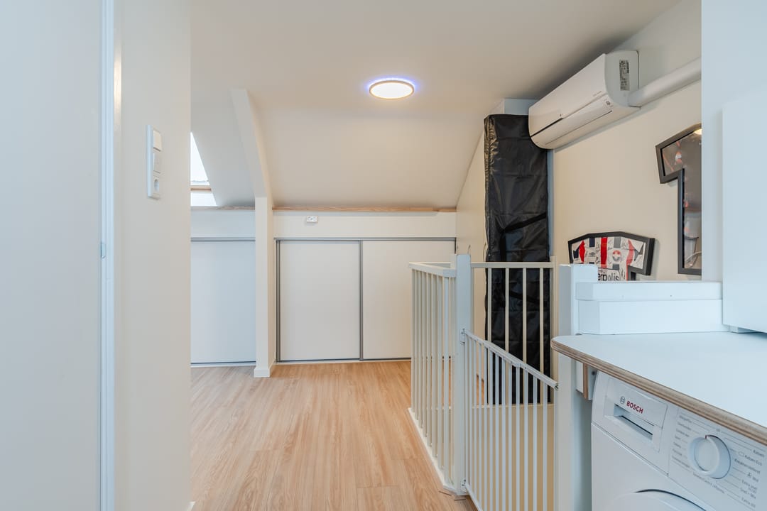Photo 38 of Ledeackerstraat 13