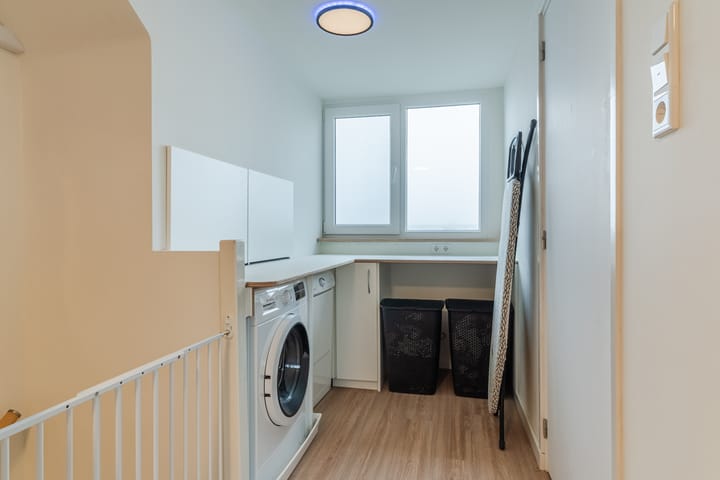 Photo 37 of Ledeackerstraat 13