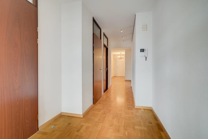 Photo 8 of Laurenspark 70