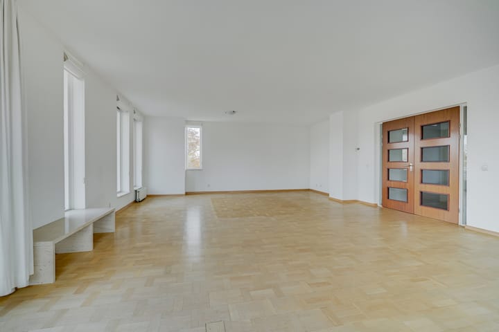 Photo 13 of Laurenspark 70