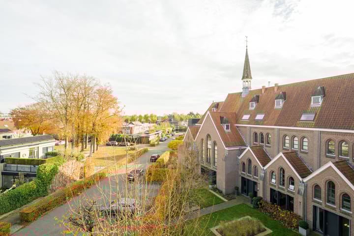 Photo 29 of Laurenspark 70