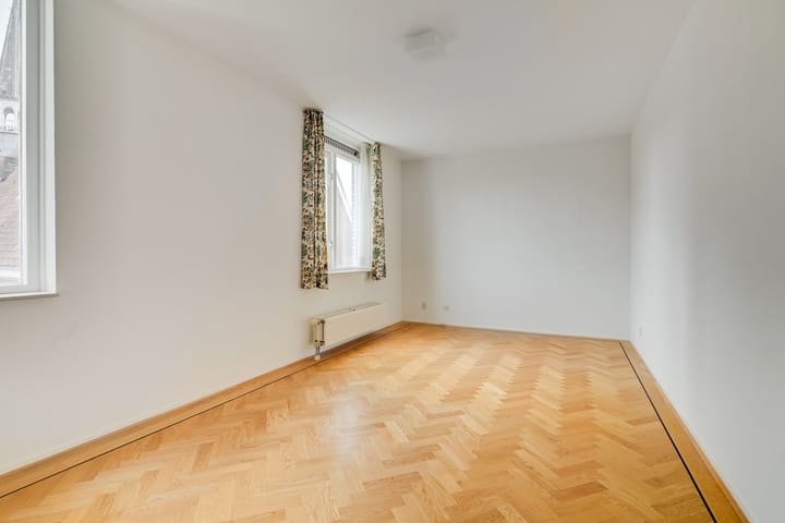 Photo 32 of Laurenspark 70