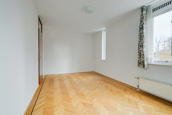 Photo 33 of Laurenspark 70