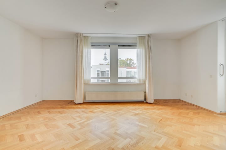 Photo 39 of Laurenspark 70