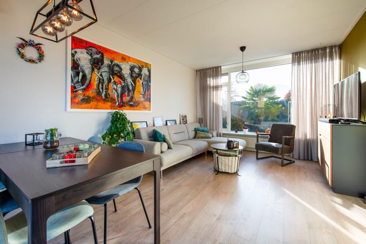 Foto 7 van Paus Joanneslaan 4