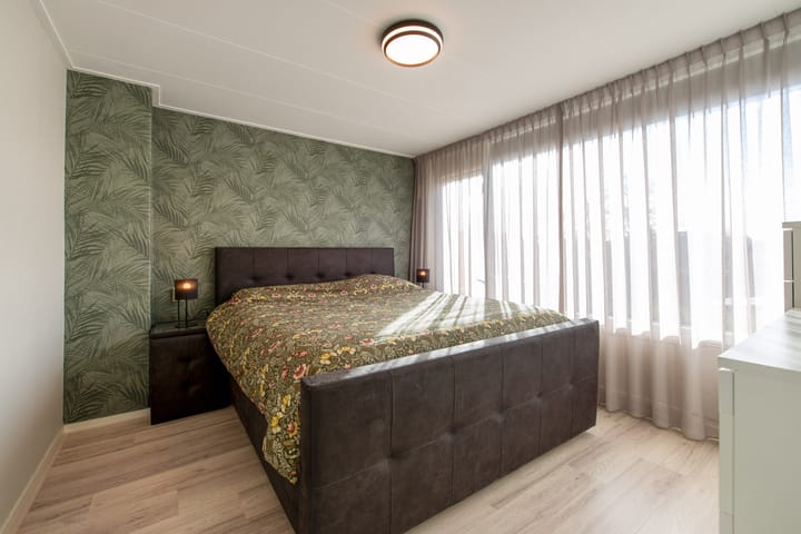 Foto 15 van Paus Joanneslaan 4