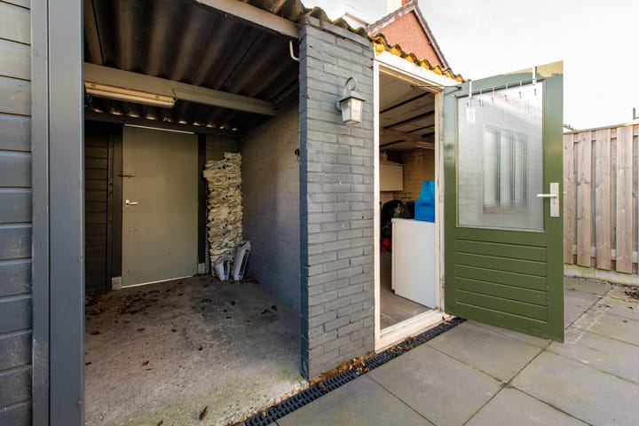 Foto 32 van Paus Joanneslaan 4