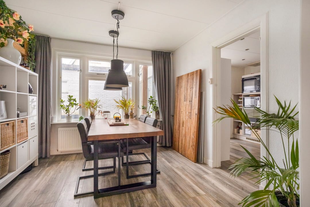 Photo 8 of Heemskerkstraat 10