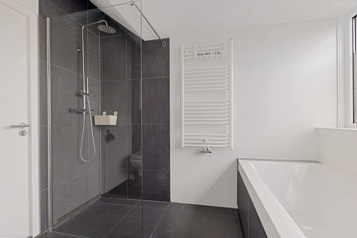 Photo 34 of Watercirkel 85