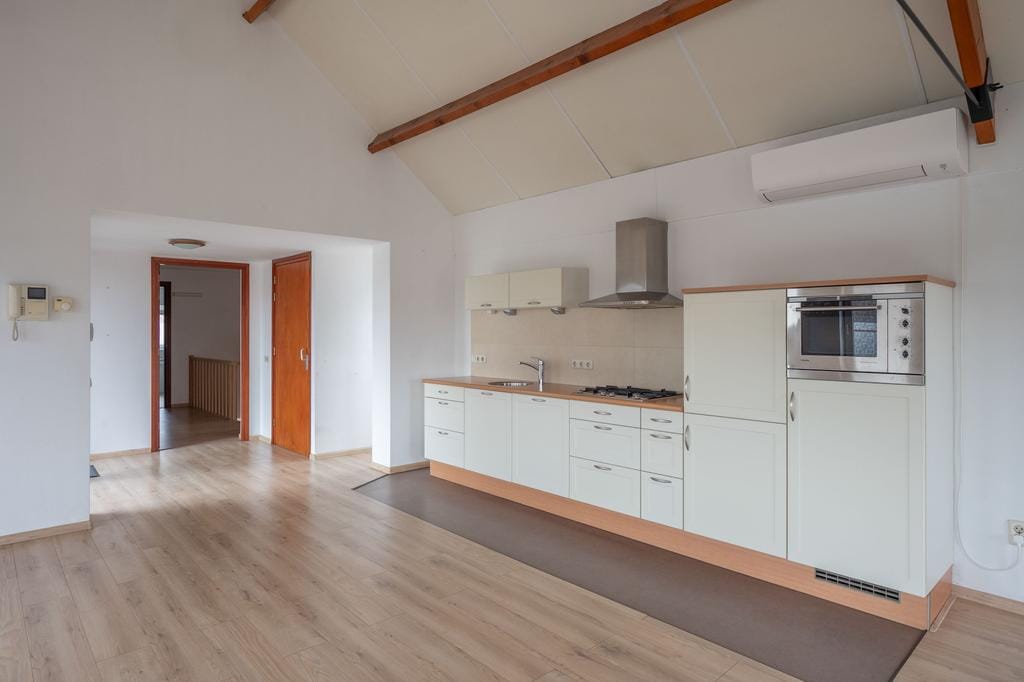 Photo 10 of Molenstraat 35-I