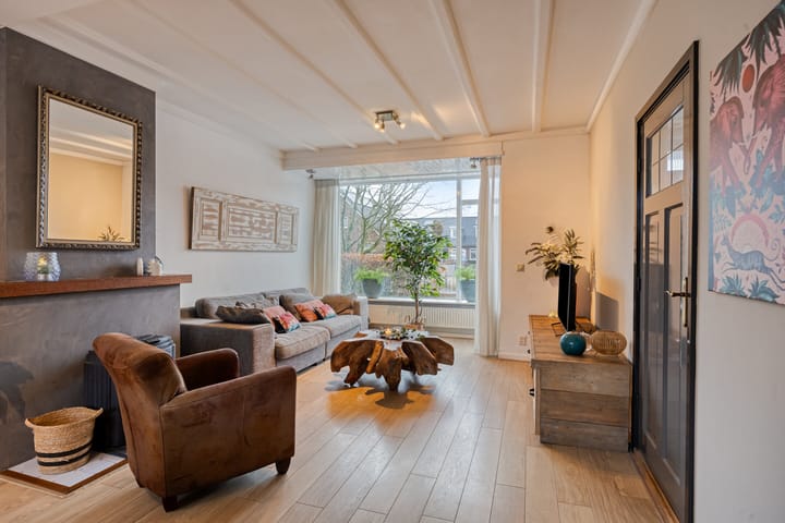 Foto 9 van Stationsweg West 12-A