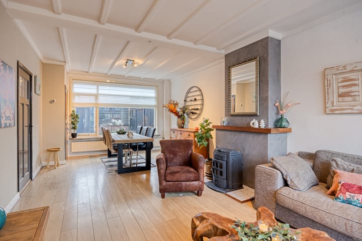 Foto 11 van Stationsweg West 12-A