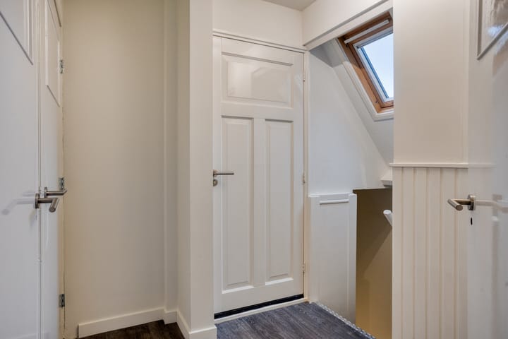 Foto 19 van Stationsweg West 12-A