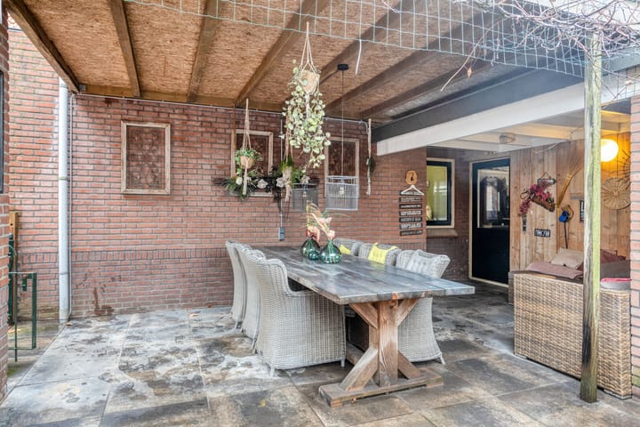 Foto 35 van Stationsweg West 12-A