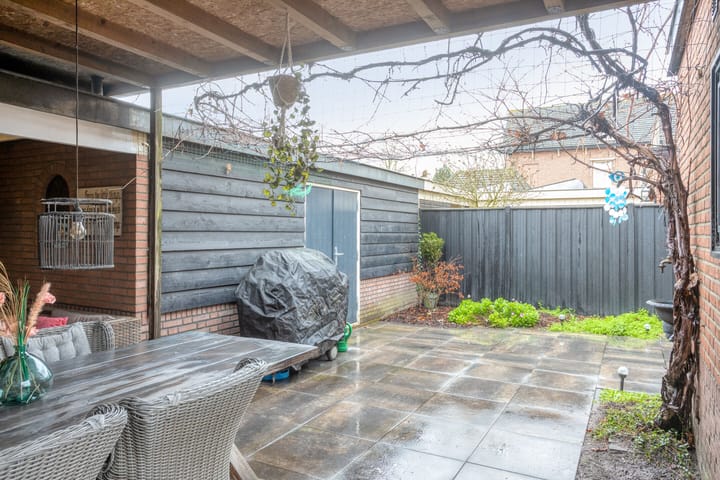 Foto 36 van Stationsweg West 12-A