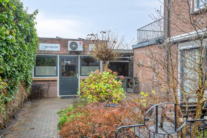 Foto 41 van Stationsweg West 12-A