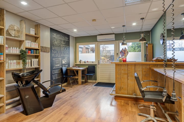 Foto 42 van Stationsweg West 12-A