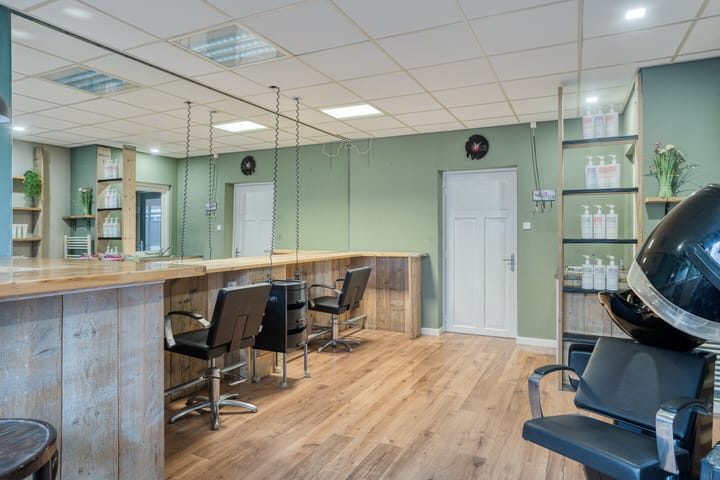 Foto 45 van Stationsweg West 12-A