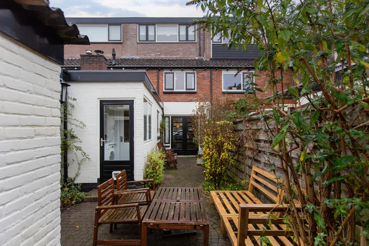 Foto 15 van F. Koolhovenstraat 57