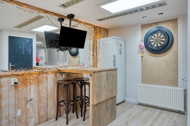 Foto 50 van Stationsweg West 12-A