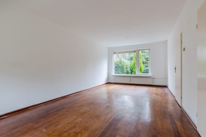 Photo 3 of Troelstrastraat 3