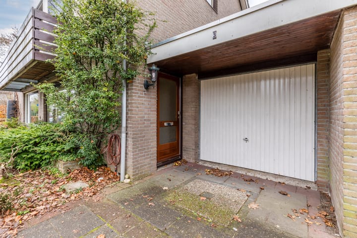 Photo 5 of Troelstrastraat 3